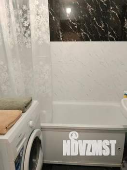 1-к квартира, посуточно, 38м2, 2/9 этаж