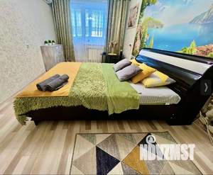 1-к квартира, посуточно, 44м2, 1/1 этаж