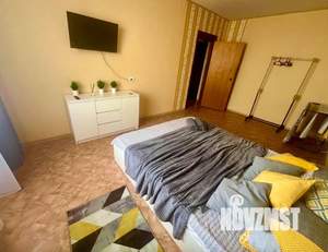 1-к квартира, посуточно, 40м2, 7/10 этаж