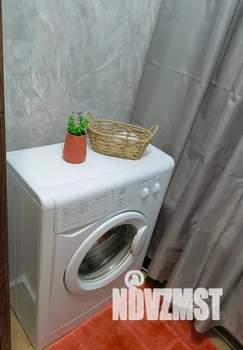 1-к квартира, посуточно, 35м2, 2/10 этаж