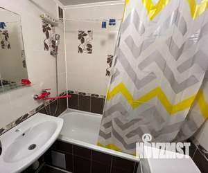 1-к квартира, посуточно, 40м2, 7/10 этаж