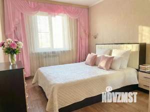 3-к квартира, посуточно, 78м2, 7/10 этаж