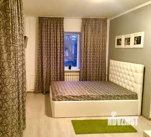 1-к квартира, посуточно, 43м2, 2/4 этаж