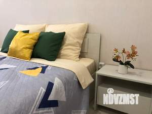 Студия квартира, посуточно, 37м2, 4/15 этаж