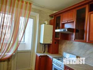 1-к квартира, посуточно, 35м2, 2/10 этаж