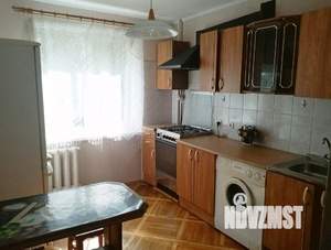 2-к квартира, посуточно, 60м2, 1/1 этаж