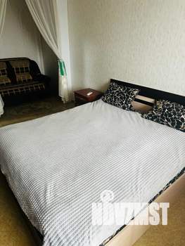 1-к квартира, посуточно, 35м2, 3/5 этаж