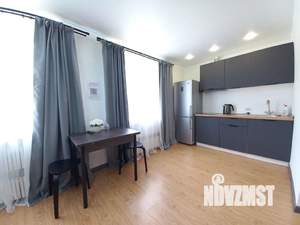 Студия квартира, посуточно, 27м2, 1/5 этаж