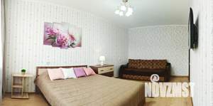 1-к квартира, посуточно, 33м2, 3/10 этаж