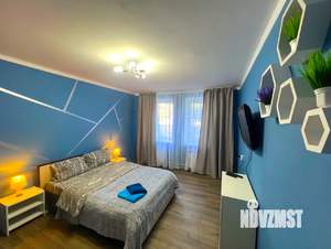 1-к квартира, посуточно, 50м2, 1/1 этаж