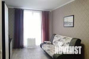 1-к квартира, посуточно, 35м2, 8/12 этаж