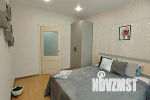 1-к квартира, посуточно, 40м2, 8/8 этаж