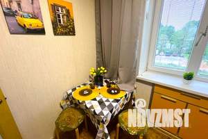 1-к квартира, посуточно, 44м2, 3/5 этаж