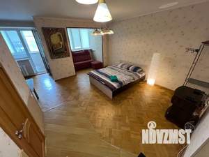 1-к квартира, посуточно, 44м2, 4/9 этаж