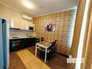 3-к квартира, посуточно, 54м2, 1/1 этаж