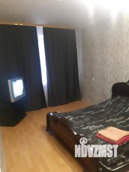 1-к квартира, посуточно, 37м2, 2/13 этаж