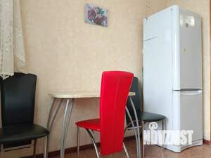 1-к квартира, посуточно, 38м2, 8/10 этаж