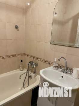 1-к квартира, посуточно, 36м2, 2/9 этаж