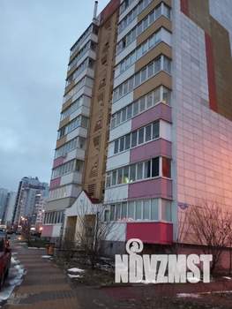1-к квартира, посуточно, 39м2, 6/9 этаж