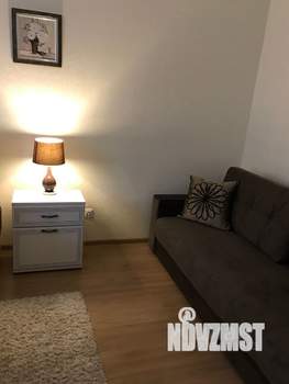 1-к квартира, посуточно, 43м2, 4/10 этаж