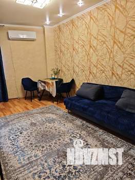 1-к квартира, посуточно, 54м2, 10/10 этаж