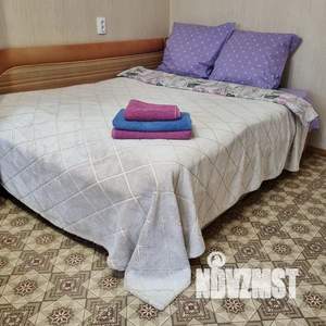 1-к квартира, посуточно, 34м2, 2/10 этаж