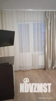 1-к квартира, посуточно, 45м2, 6/14 этаж