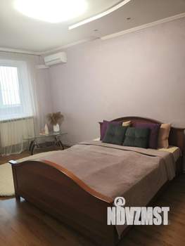 1-к квартира, посуточно, 38м2, 8/9 этаж