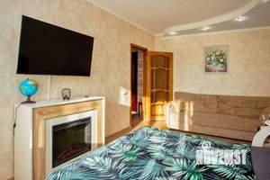 1-к квартира, посуточно, 35м2, 6/10 этаж