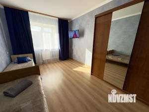 2-к квартира, посуточно, 64м2, 1/1 этаж