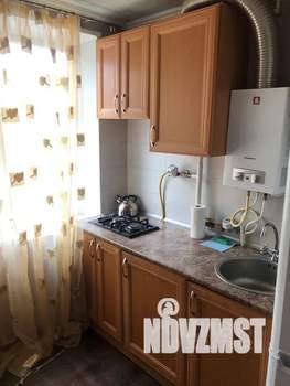 1-к квартира, посуточно, 33м2, 4/5 этаж