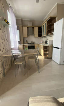 1-к квартира, на длительный срок, 45м2, 7/9 этаж