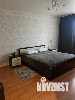 1-к квартира, посуточно, 37м2, 4/9 этаж