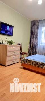 1-к квартира, посуточно, 38м2, 4/10 этаж