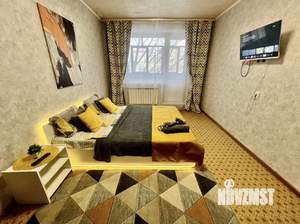 1-к квартира, посуточно, 40м2, 2/9 этаж