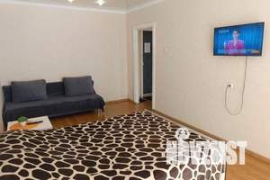 1-к квартира, посуточно, 45м2, 1/9 этаж