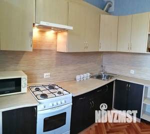 1-к квартира, посуточно, 35м2, 9/10 этаж