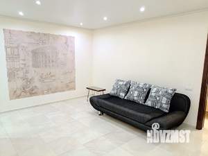 1-к квартира, посуточно, 50м2, 3/5 этаж