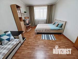 1-к квартира, посуточно, 52м2, 10/15 этаж