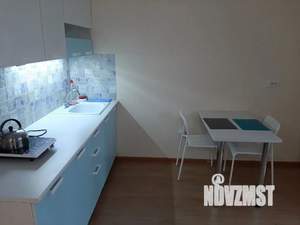 Студия квартира, посуточно, 27м2, 6/9 этаж