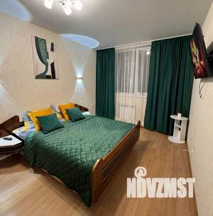 1-к квартира, посуточно, 44м2, 8/10 этаж