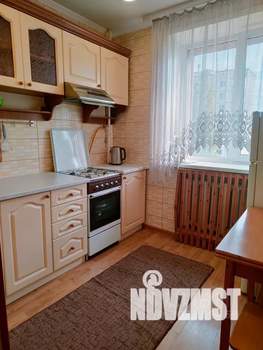 1-к квартира, посуточно, 30м2, 4/9 этаж