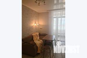 1-к квартира, посуточно, 56м2, 7/18 этаж