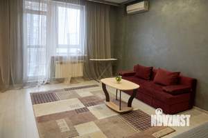 1-к квартира, посуточно, 56м2, 3/8 этаж