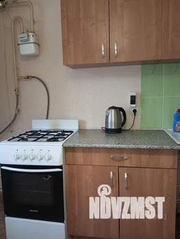 1-к квартира, посуточно, 36м2, 1/9 этаж