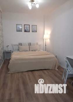 Студия квартира, посуточно, 60м2, 3/15 этаж