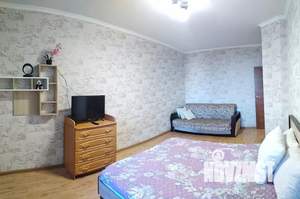 1-к квартира, посуточно, 53м2, 3/16 этаж