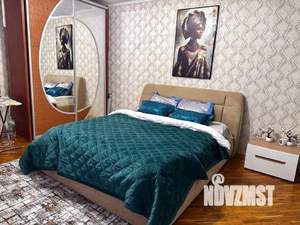 1-к квартира, посуточно, 43м2, 1/10 этаж