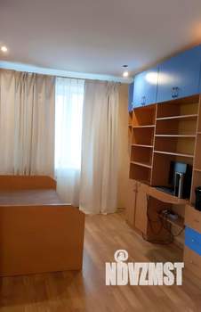 3-к квартира, на длительный срок, 100м2, 10/10 этаж