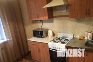 1-к квартира, посуточно, 44м2, 1/9 этаж